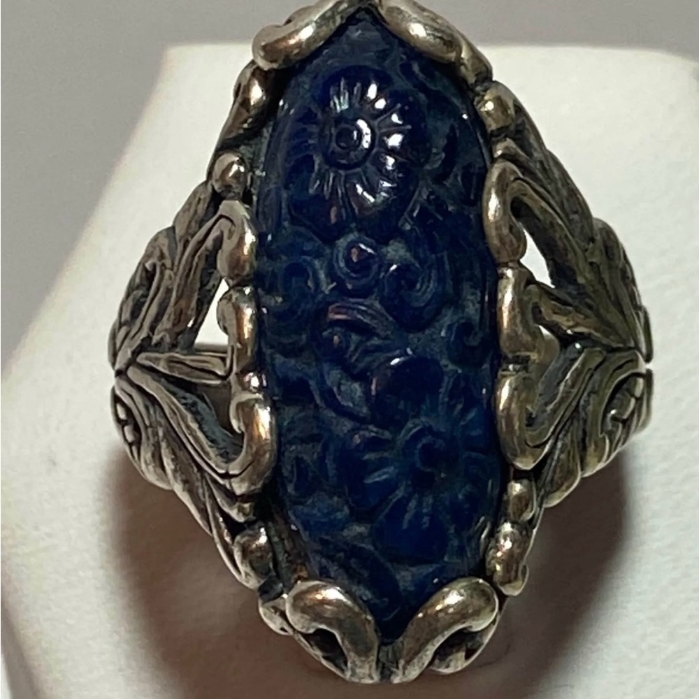 Intricate Sterling Silver and carved floral Blue Lapis Lazuli Ring